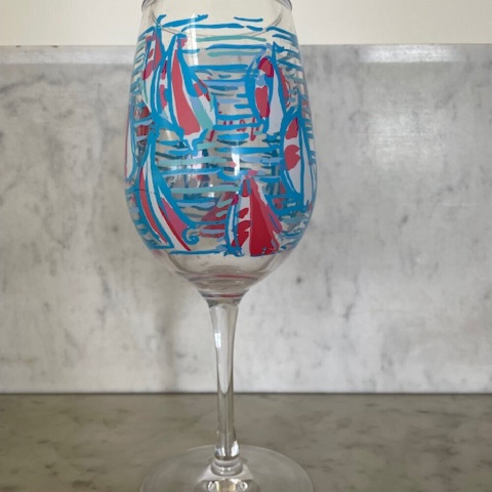 LILLY PULITZER Get Nauti Acrylic Wine Glass Goblet Blue White Pink Sailboat - Picture 6 of 12